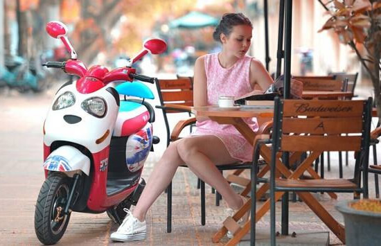 网购1辆电动车，请问柳州电动车上牌需要提供哪些材料？