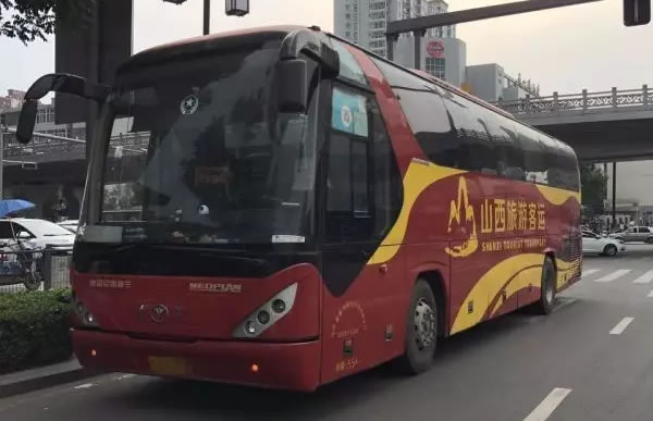 太原男子被拘留15日罚款5000元记12分，原因是什么？