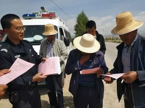 海南交警多举措深入开展 环湖赛交通管制宣传提示工作