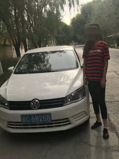 曝光:石河子交警查处两起无证驾驶违法行为