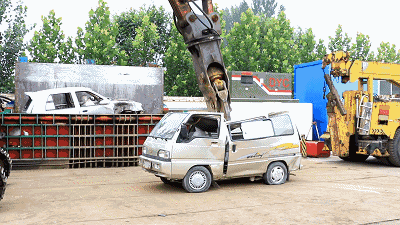 你那么聪明，怎么会为了贪图一时之利让自己担上法律责任