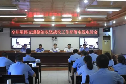 湘西交警打响全州交通整治攻坚战!