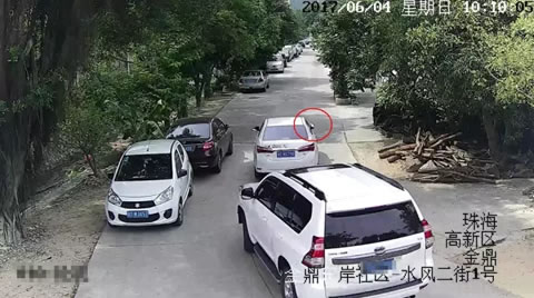 右侧后视镜未打开