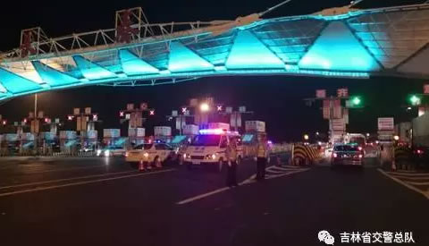 “三个不发生”创建活动 路上违法的驾驶员要小心了 前方路口等着你的可能是总队长