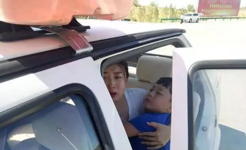 7分钟！1条生命！鄂尔多斯交警为生命与时间赛跑！