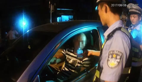 交警提醒：二次酒驾被查，你知道意味着什么吗？