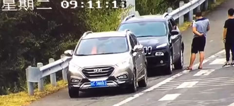 吉林高速交警梅河口分局集成联动成功拦截两辆违法车辆