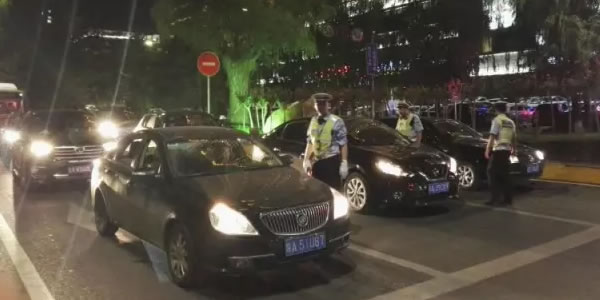 陕西省交警重拳出击严查夜间严重交通违法行为