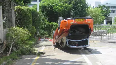 珠海女学员科目二考试7次未过，还将教练车开翻