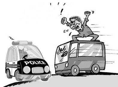 副驾驶人员阻碍交警执法一样要拘留