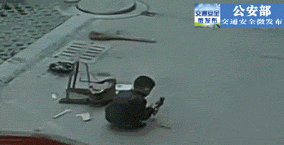 为宣传交通安全交警多管齐下 屡出奇招获赞无数