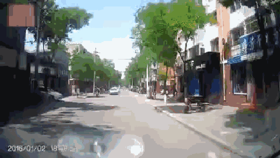 “鬼探头”的典型例子