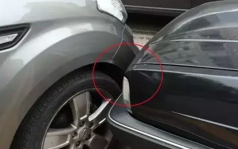 交警提醒：交通事故拍照留存证据的正确姿势！