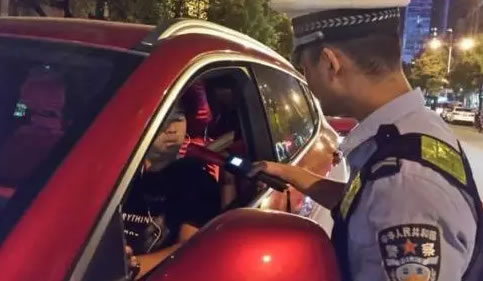 【大演练、大排查、大研判、大管控】 怀化公安交警维护党的十九大道路交通安保工作进行时