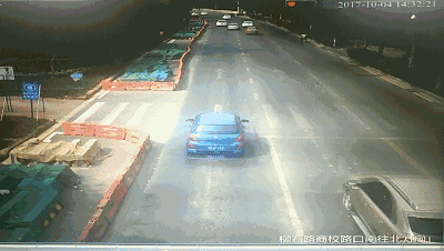 ⊙违法车辆号牌：桂BZY132