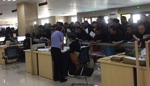 “双率”工作刻不容缓 交警多措并举打赢战