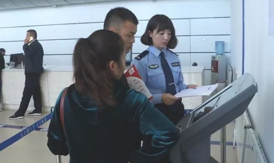 大厅选号区选车牌号(自编号或机选50选1)