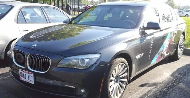 看中国留学生如何选车牌，这理念很先进！