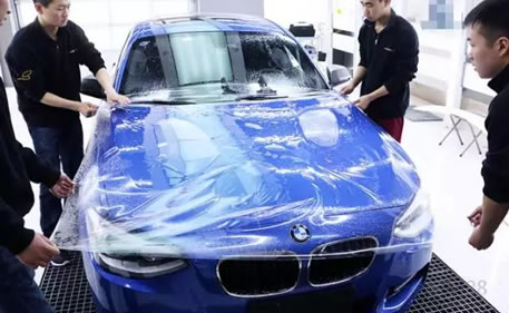 买车后，贴膜咋还有规定？车管提示：方式不对，可能会影响上牌和审车