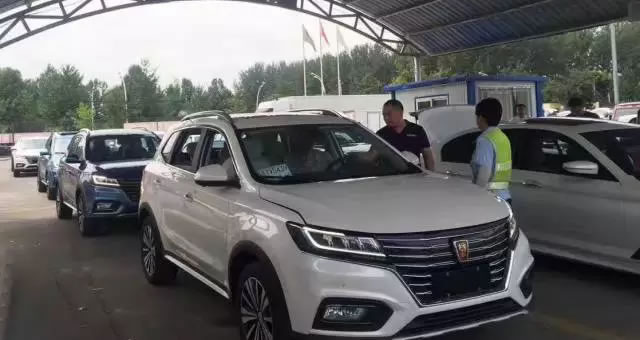 新车挂牌全流程，1分钟搞明白，自己跑腿就能给新车上牌