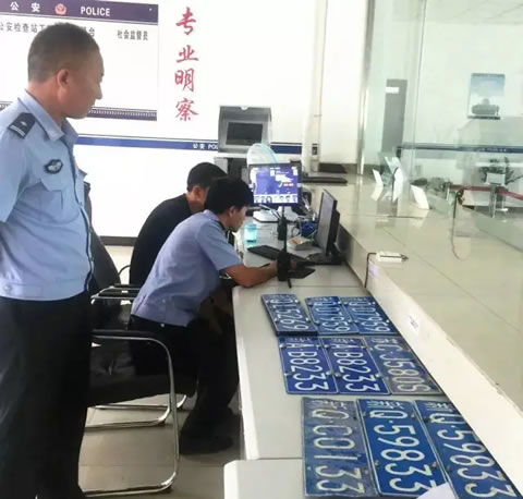 喀什交警稽查布控系统上周查获28辆违法车辆！