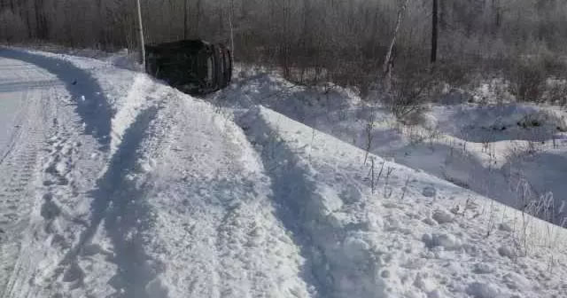 雪天想当“秋名山车神” 结果被现实打脸