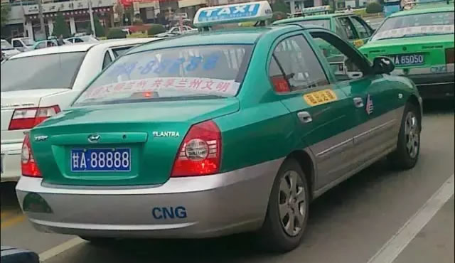 车管所照顾发放车牌甘A88888，但别人却叫好！