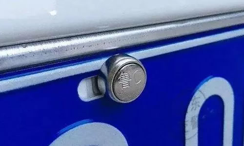 第一次安装车牌要注意什么？不要因为这些错误扣掉12分！