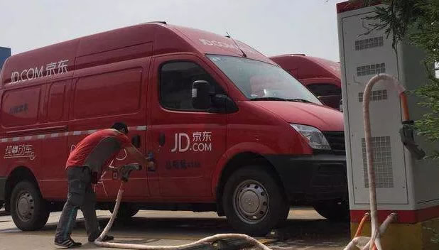 近两个月汽车上牌量惊人！新能源汽车将分四阶段爆发！