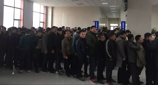 亳州车管所遭“挤爆”！销分新规存误读！别再去扎堆了