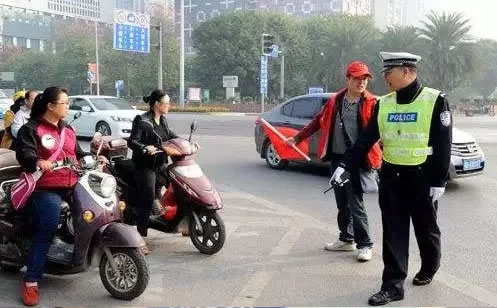 阿克苏各县市电动车业务办理点和咨询电话