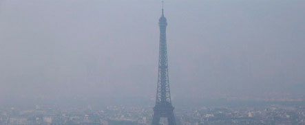 巴黎周一车辆偶数禁止上路公交免费防雾霾