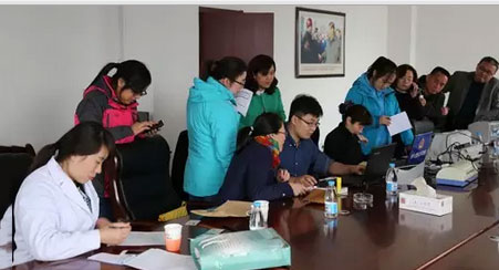 济南市中流动车管所走进中铁十四局工程公司开展上门服务