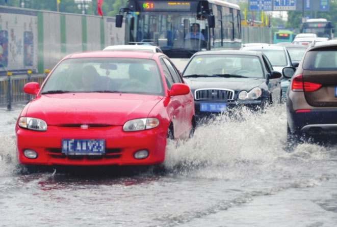 太仓市车管所”金盾机动车检测中心“因暴雨暂停服务 预计6月29日恢复