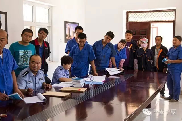 青铜峡市流动车管所进企业为摩托车办理了入户注册-(3)