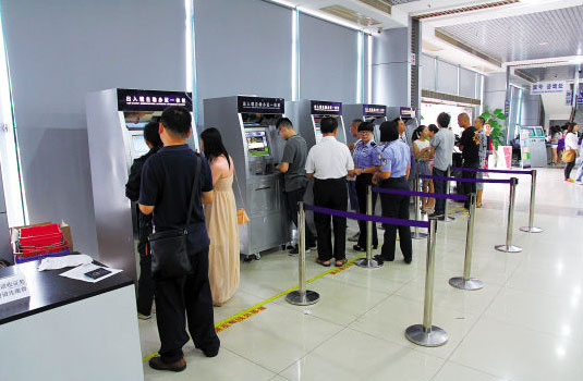 珠海车管所粤C0G001至粤C9H999新号段开放首日不到30分钟靓号被抢光