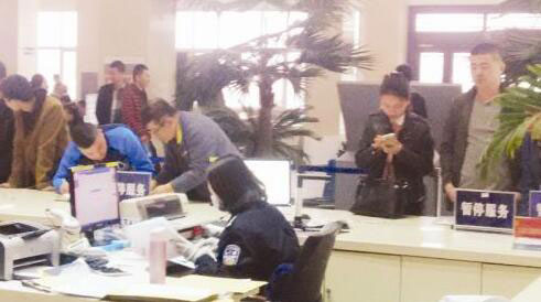 鞍山互联网选牌启用辽C1A1A1等多个好车牌被选走