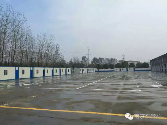 2个专门上牌点，辟出近1万平米专用场地，新增近千平米工棚，专门用于新能源车上牌-(2)